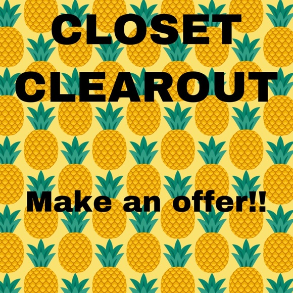 CLOSET CLEAROUT - Picture 1 of 1